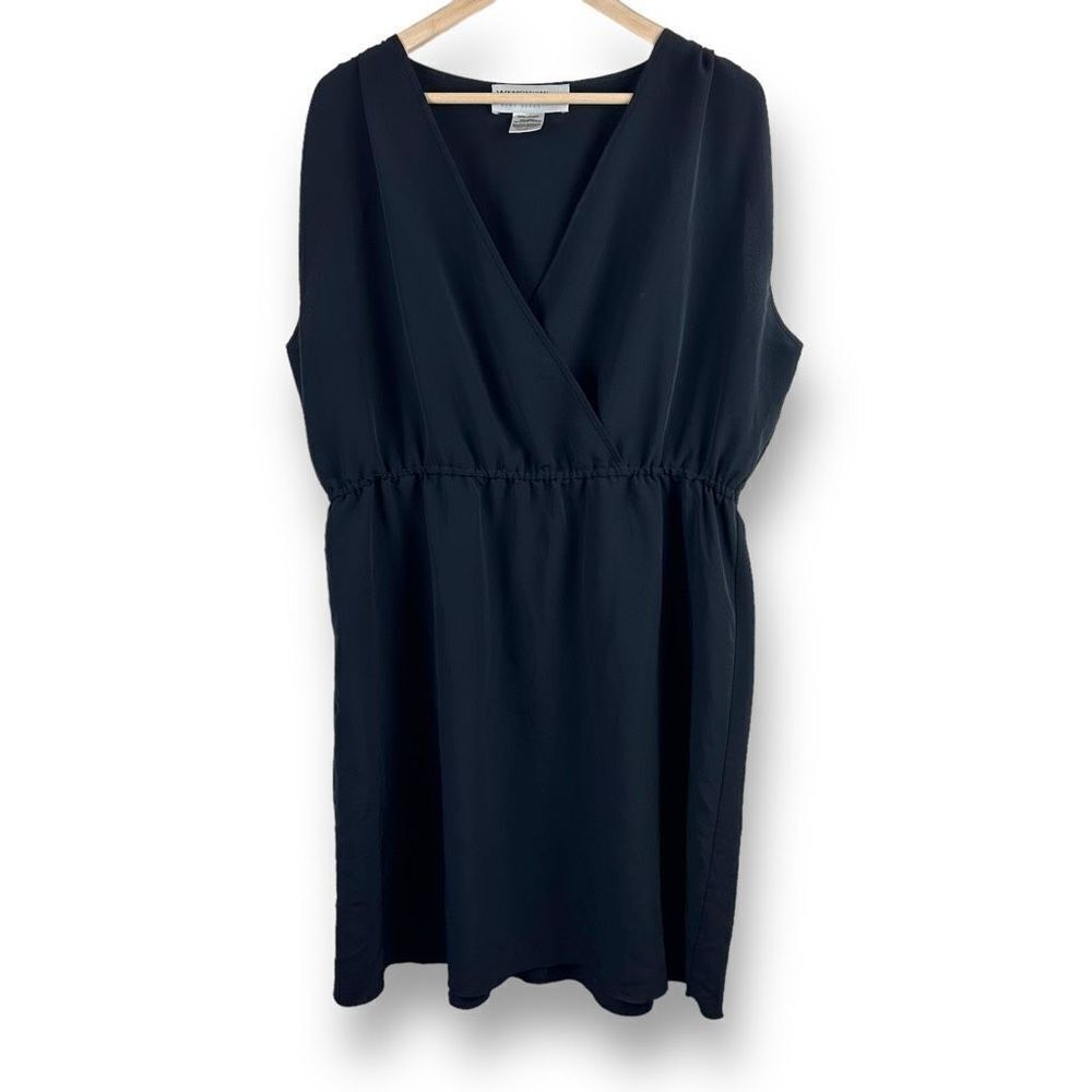 Katdashian Kurves black cross cross v-wrap front elastic waist sleeveless dress